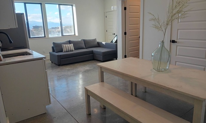 Spring City Apartment | Manti weddings, San Pete county fair, Flex purpose,sleeps up to 13 stunning view