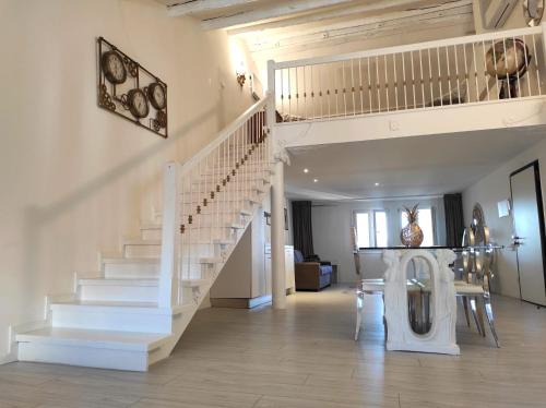 Pordenone Apartment | MANTICA CATTANEO APPARTAMENT