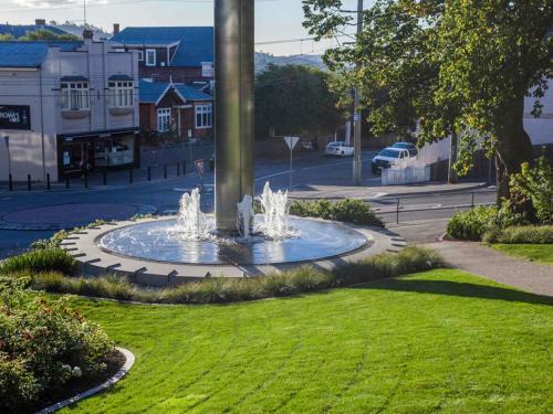 Launceston CBD Hotel | Mantra Charles Hotel