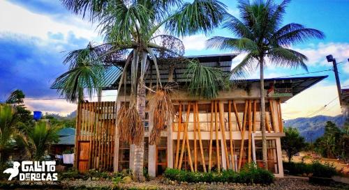 Pillcopata Cabin | Manu Gallito de las Rocas