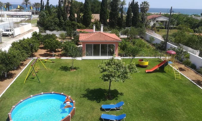Schinias Villa | Marathon Beachside Villa 1'min. from Schinias beach
