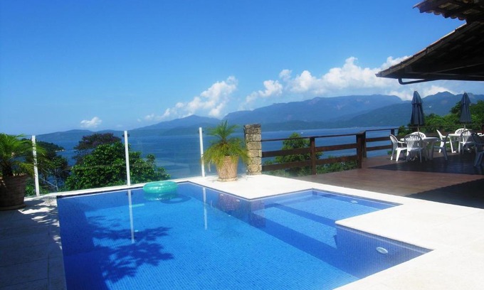 Portogalo House | Maravilhosa Casa em Angra