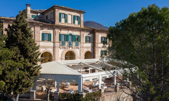 Fabriano Hotel | Marchese Del Grillo