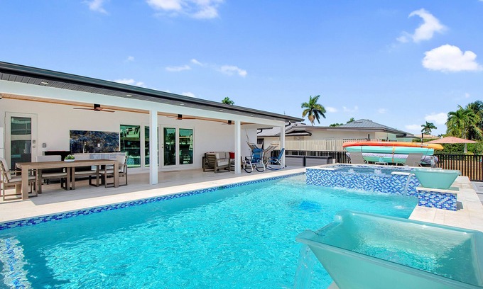 Isles of Capri House | Marco Island, Isles Of Capri & Naples Area