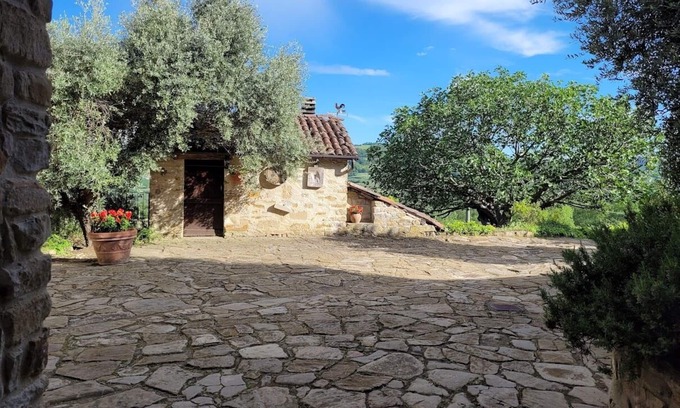 Cessole House | MARENCO LANGHE COUNTRY HOUSE Gillo House | with pool, garden, view, wi-fi