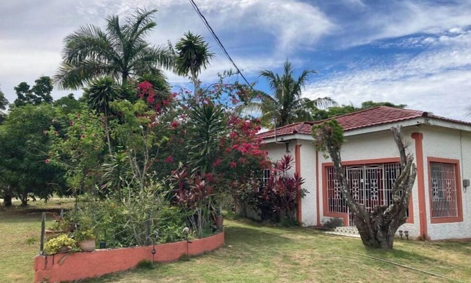 Ocho Rios House | Margaritas Place