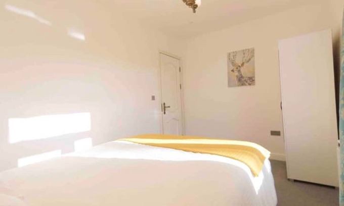 Harrow Villa | Marigold Villa