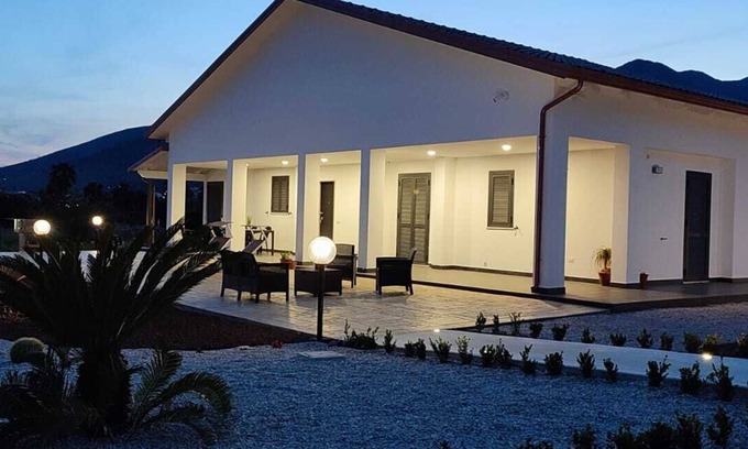 Formia Villa | Marilù Dream House Formia, Villa 800 meters from the sea