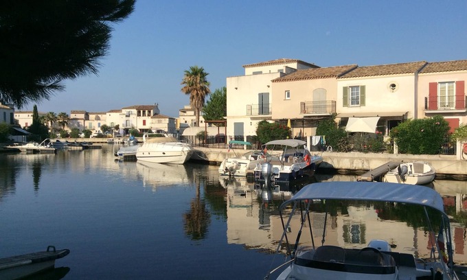 Aigues-Mortes House | Marina Petite Belge à Aigues Mortes (incl city bikes on request)