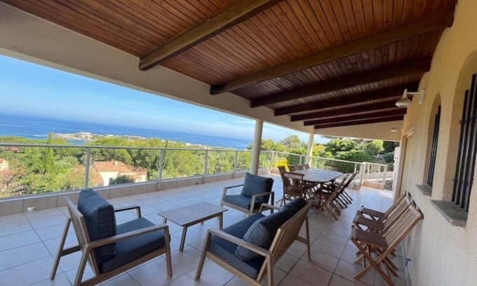 Marine de Davia House | Marine de Davia - Sleeps 12