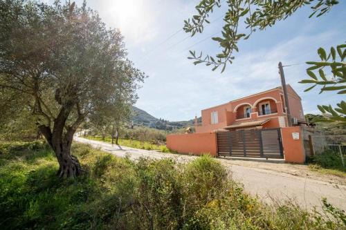 Notos House | Markatis House with views to Corfu east
