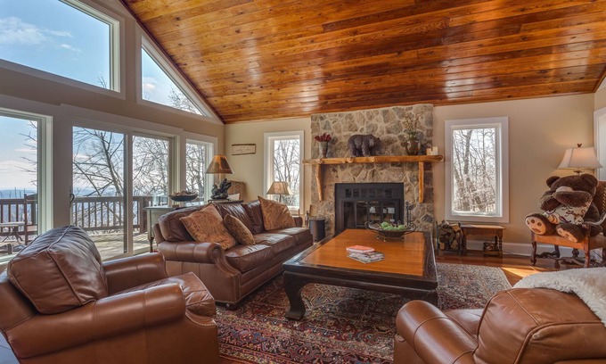 Chestnut Springs House | Marley's Cabin - a five star getaway on Wintergreen mountain