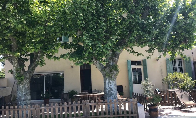 8th Arrondissement House | Marseille pointe rouge charming house with pool, 300m from the beach