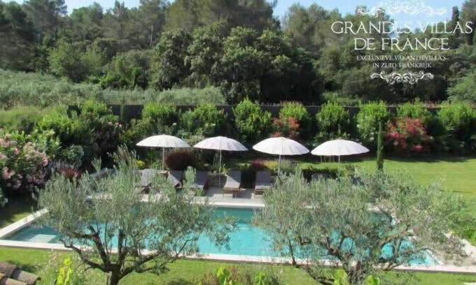 St.-Remy-de-Provence Villa | Mas Saint-Rémy Summar