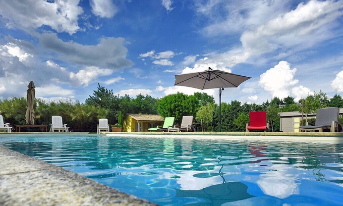 Caderousse House | Mas Soli - Large gîte in Provence with party room