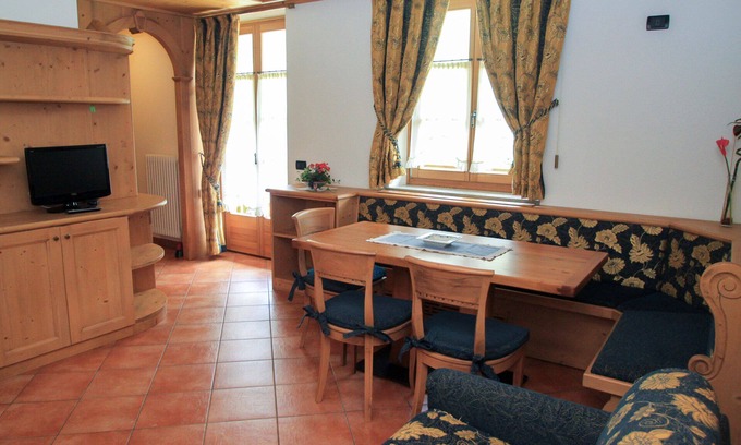 Almazzago Apartment | MASO MARGHERITA - EL TABLà