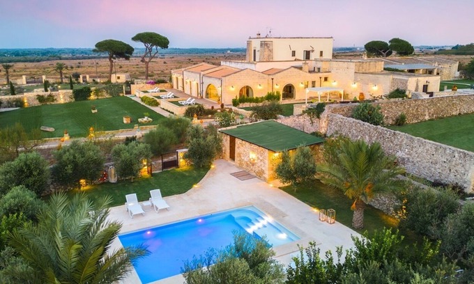 Castromediano Villa | Masseria Specchia - Four Bedroom Villa, Sleeps 8