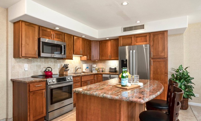 Kaanapali Condo | Maui Eldorado MEL-H207 by KBM