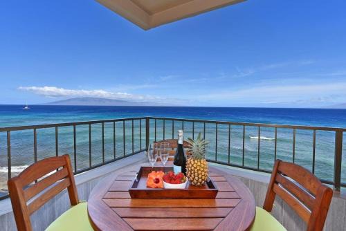 Honokowai House | Maui Kai 601 · MK 601 Remodeled Oceanfront Condo w AC Pool