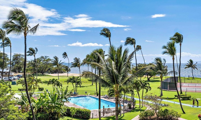 Kihei Condo | Maui Sunset A412 Beach Front Condo