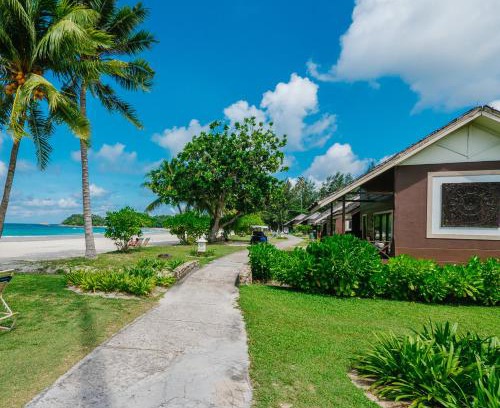 Lagoi Resort | Mayang Sari Beach Resort