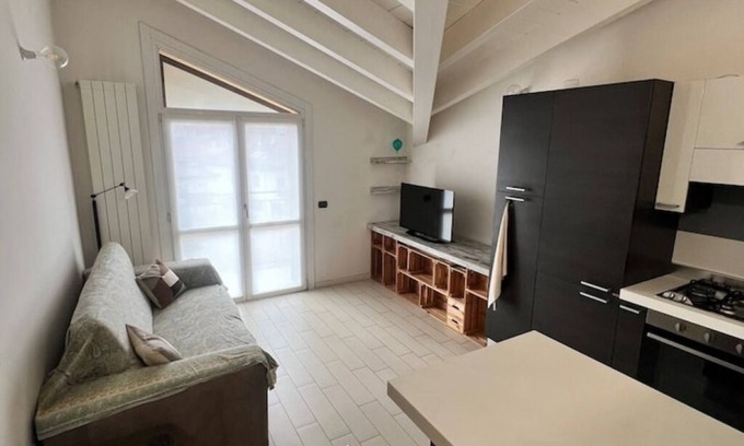 Buccinasco Apartment | Meatball Attic