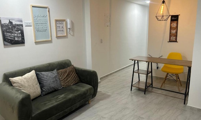 Medellin Apartment | Medellin, elegante y central apartamento