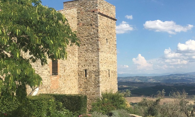 Monte Vibiano Vecchio Other | Medieval Tower in the village of MONTELAGELLO PG