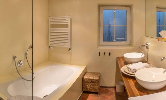 Kressbronn Apartment | Mediterranean Villa No: 2 with private whirlpool - 3 minutes to the beach