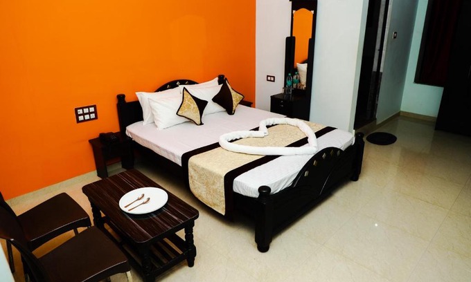 Haveri Hotel | MEGHA RESIDENCY