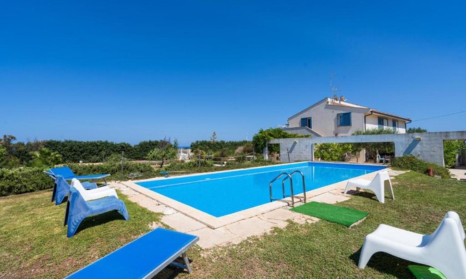 Syracuse Villa | Melus Maris