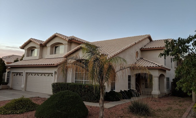 Dobson Woods House | Mendoza Residence, our Great & Spacious Home in Southern Mesa