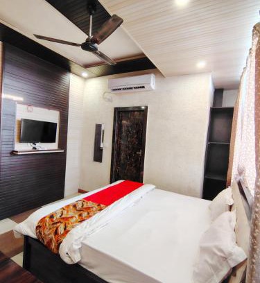 Bhopal Hotel | MeraStay Lite