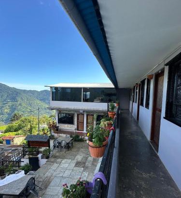 Ghandruk Hotel | Meshrom Guest House and Restaurant