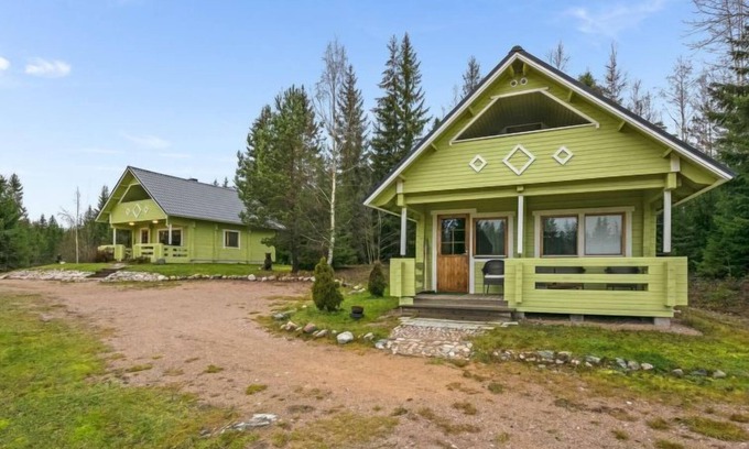 Raseborg House | Metsämökki by Interhome