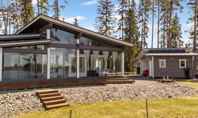 Keuruu House | Metsäpirtti by Interhome