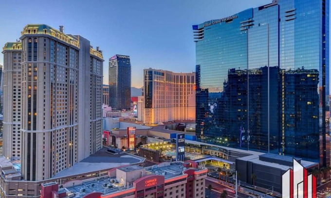 Las Vegas Condo | MGM Signature-32-607 F1 Track & Strip View Balcony