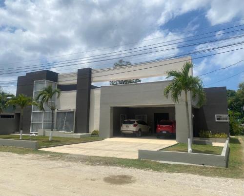 Puerto Cortes House | MiCasa Stays