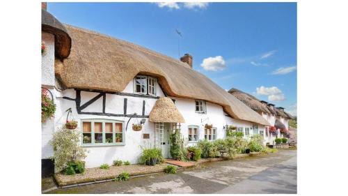 Manningford Bruce Bed & Breakfast | Michaelmas Cottage Upavon