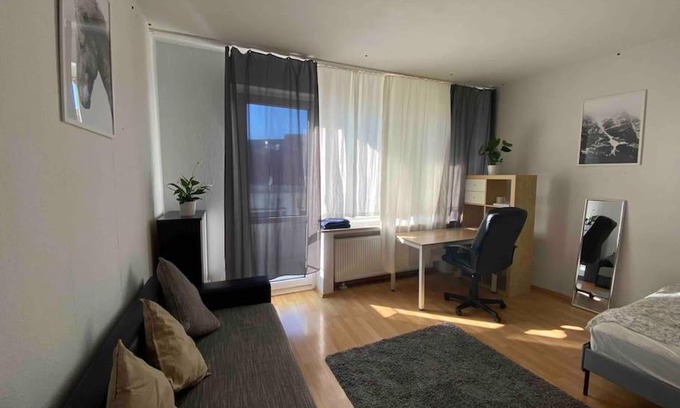 Mitte Apartment | Middle of the city center, with balcony