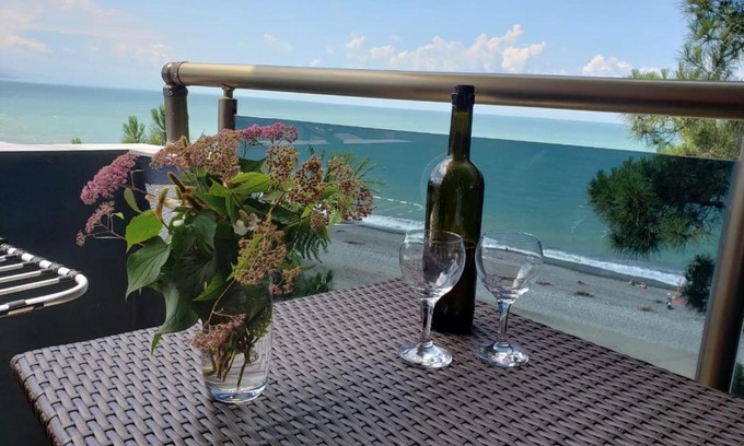 Kobuleti House | MIDIA Guest House