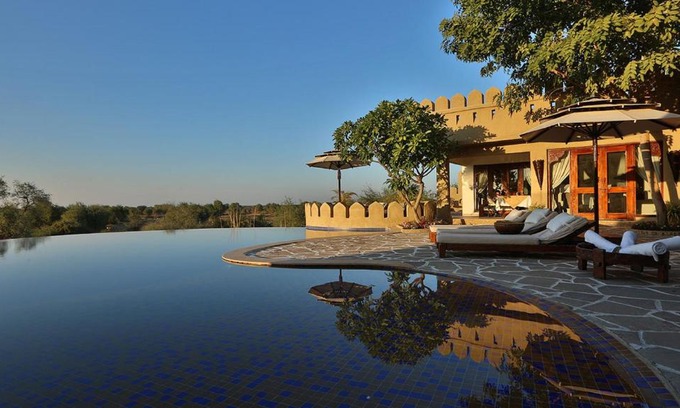 Khandi Hotel | Mihir Garh