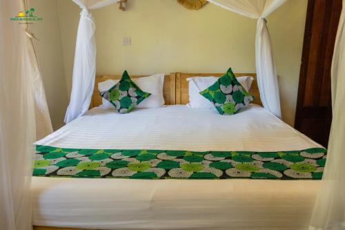 Entebbe House | Miika Botanical Inn Entebbe