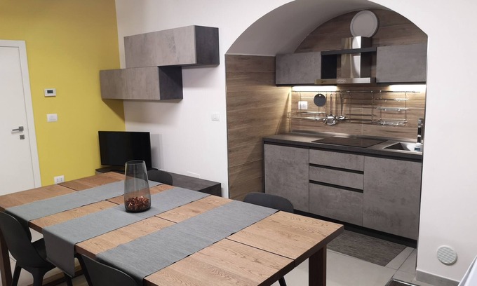 Monte Sant'Angelo Apartment | Mikhael Apartment 50 meters from the Basilica of St. Michael