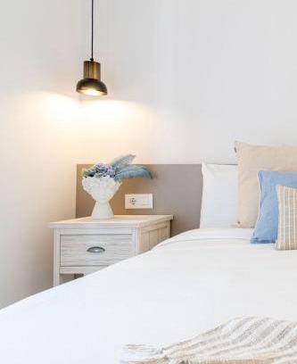 Figueres Apartment | Milenial Immo ADC2-1 Apartment 200m Dali Museum