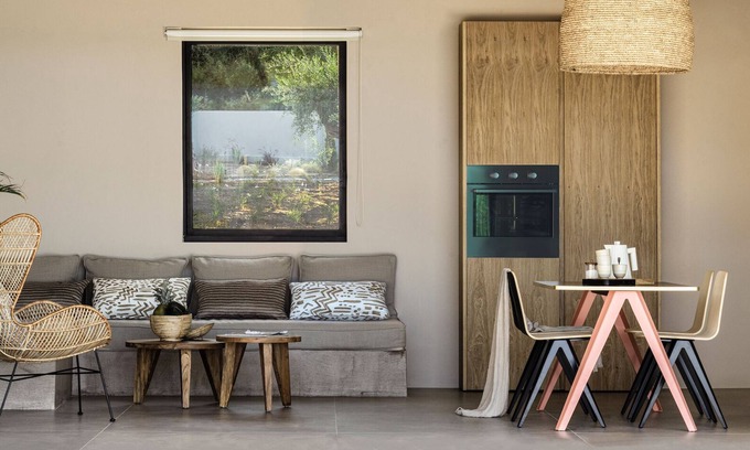 Paramonas Villa | Mimi and Coco villa Augustus