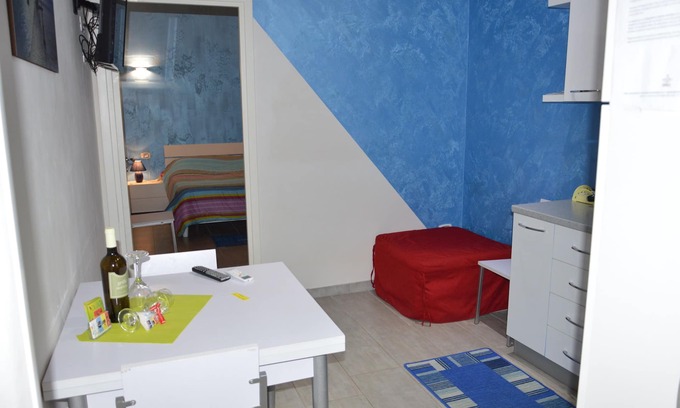 Marsala Apartment | Mini apartment Blue Marsala - Via la Rosa