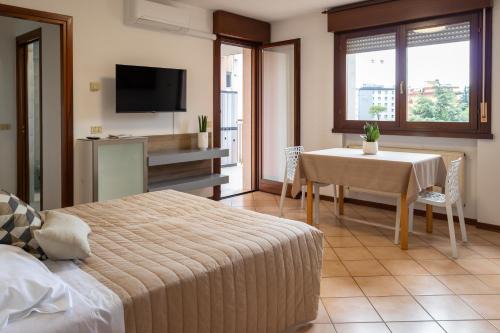 Pordenone Apartment | Mini Appartamenti Poli Opposti