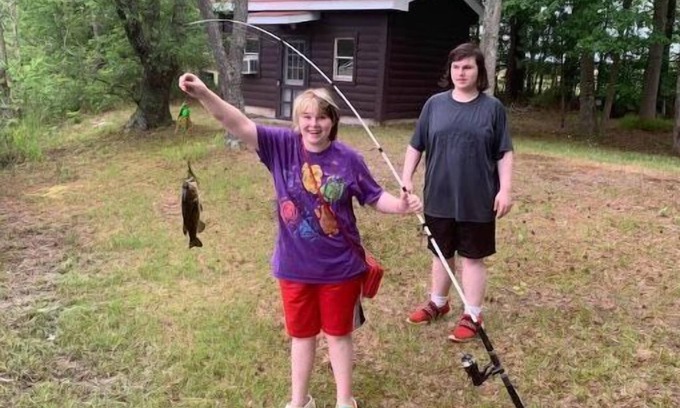 Allen Cabin | Mini Cabin 3 Near Ocean City & Assateague On catch and release fishing lake
