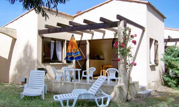 Solaro Villa | Mini-villa "08 - Oak". Sleeps 4-5. SOLENZARA